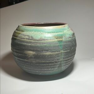 Sanderson Toad Hill Pottery Green and Gray vase